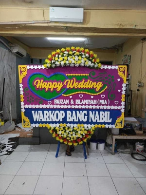 Papan Bunga di Lubangindangan Butuh